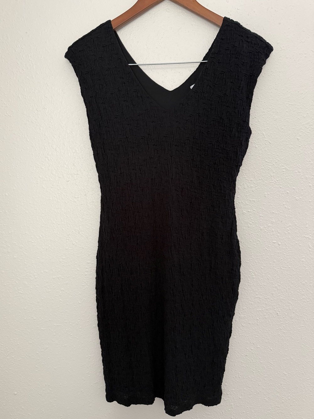 NWT Bar III Black Textured V-Neck Bodycon Mini Dress Small